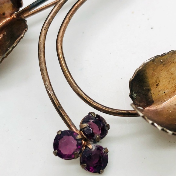 Antique Sterling Amethyst Flower Brooch - Picture 5 of 7